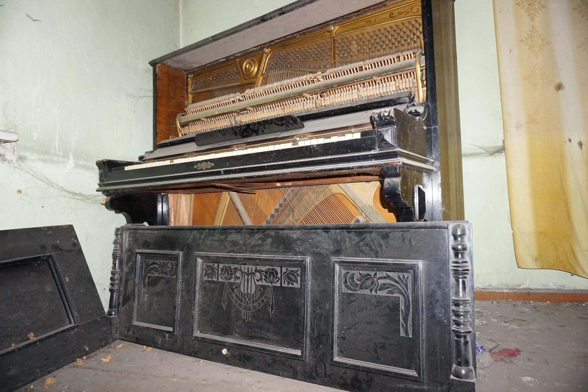 Found an old Hoelling and Spangenberg piano in an abandoned place - My, Dnipropetrovsk, Dnieper, Abandoned house, Abandoned, Ekaterinoslav, Fuck aesthetics, Longpost