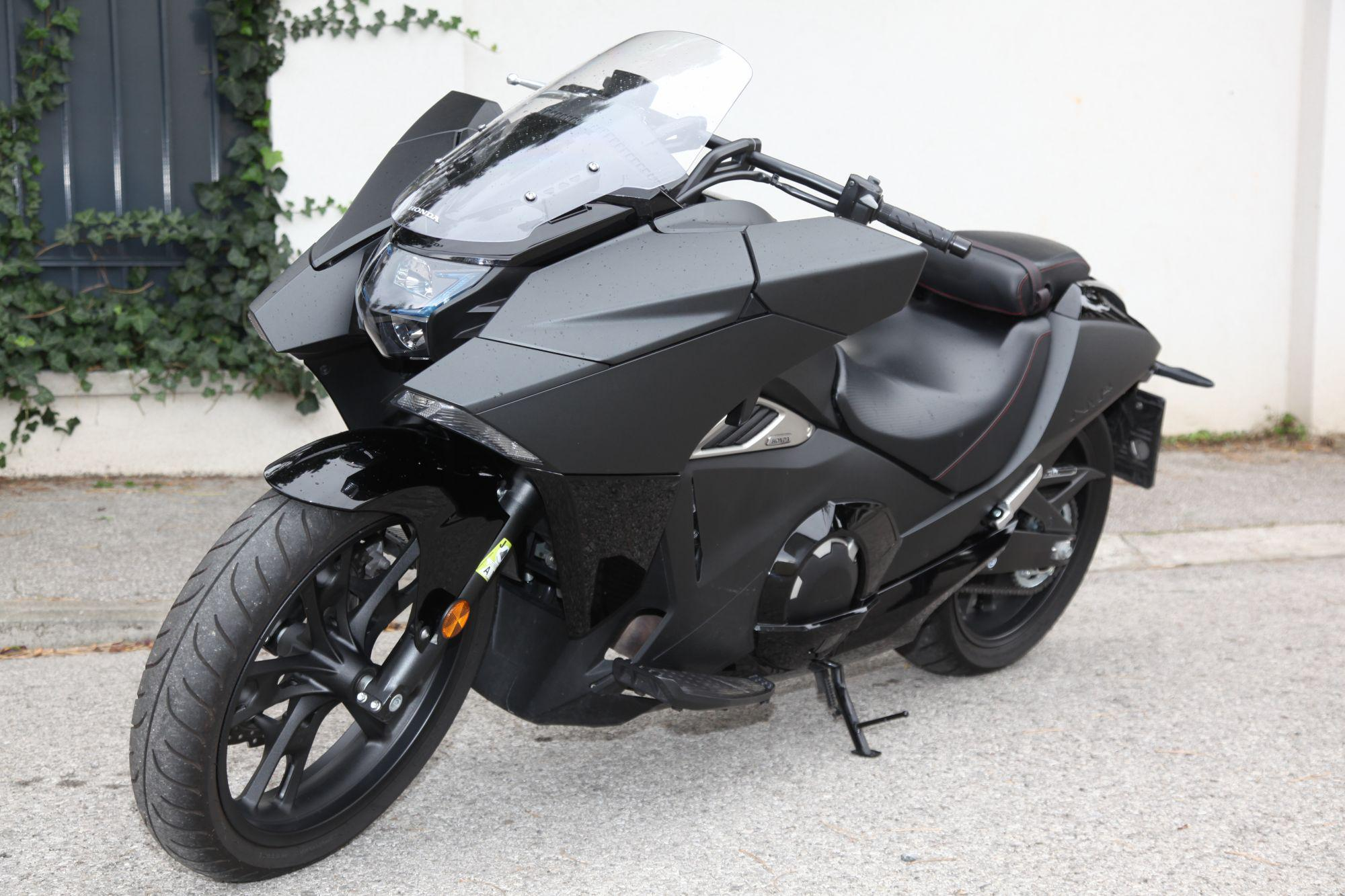 Honda nm4 Vultus