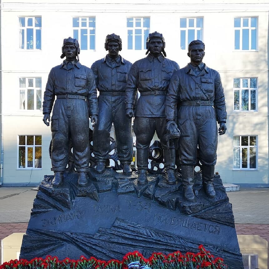 A new monument “In Memory of Tankers” was unveiled in Tula - Tula, Monument, Tanks, The photo