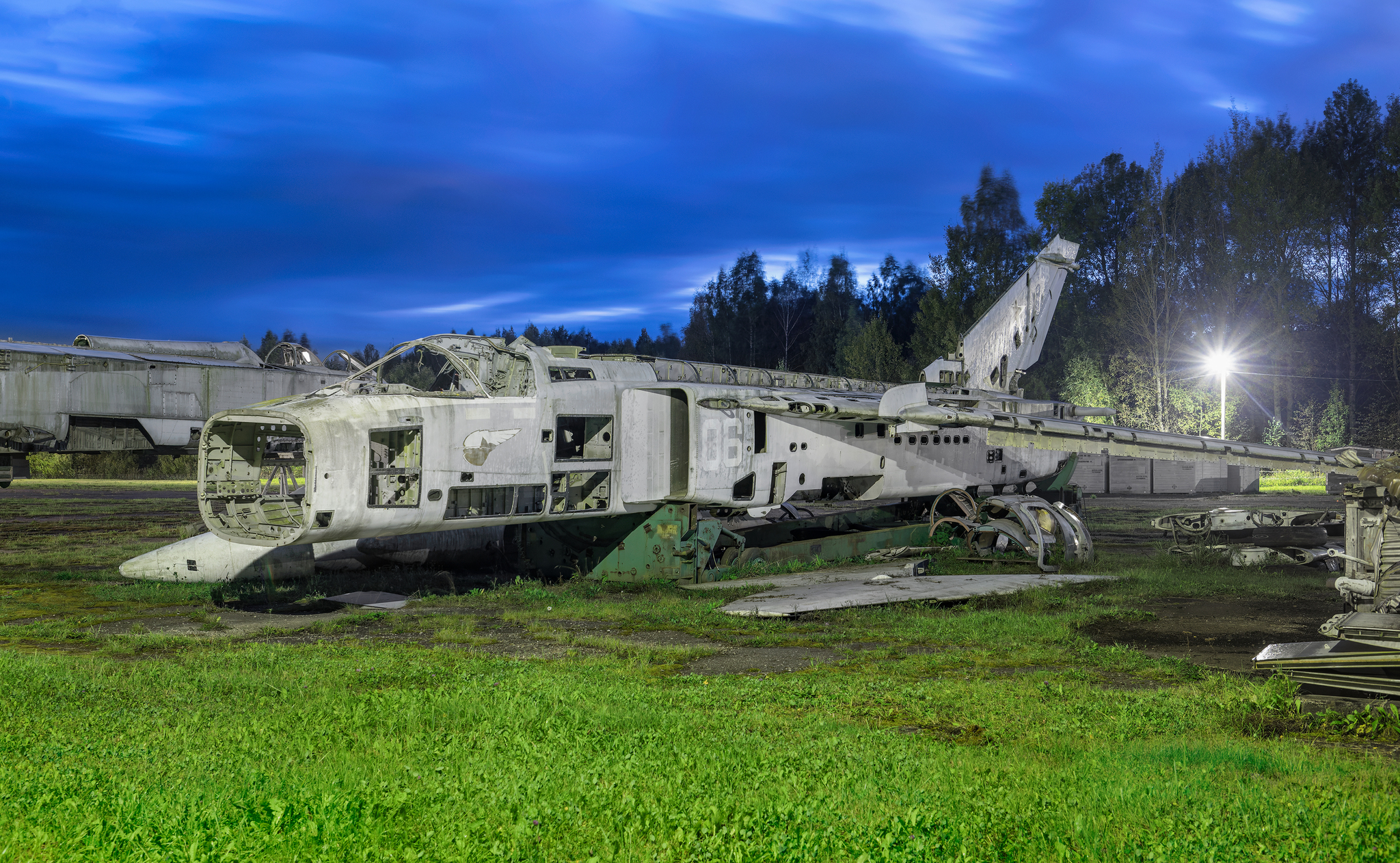 MIG-31 AND SU-24 on the outskirts of a military airfield - My, Abandoned, Aviation, MiG-31, Su-24, Urbanphoto, Fighter, Aerodrome, Longpost