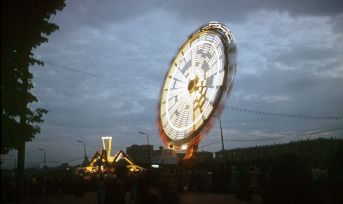 Attractions in the USSR/CIS: Romashka and Orbita - My, the USSR, Childhood, Retro, 80s-90s, Attraction, The park, Childhood of the 90s, 80-е, Nostalgia, Amusement park, Entertainment, Longpost, 2000s