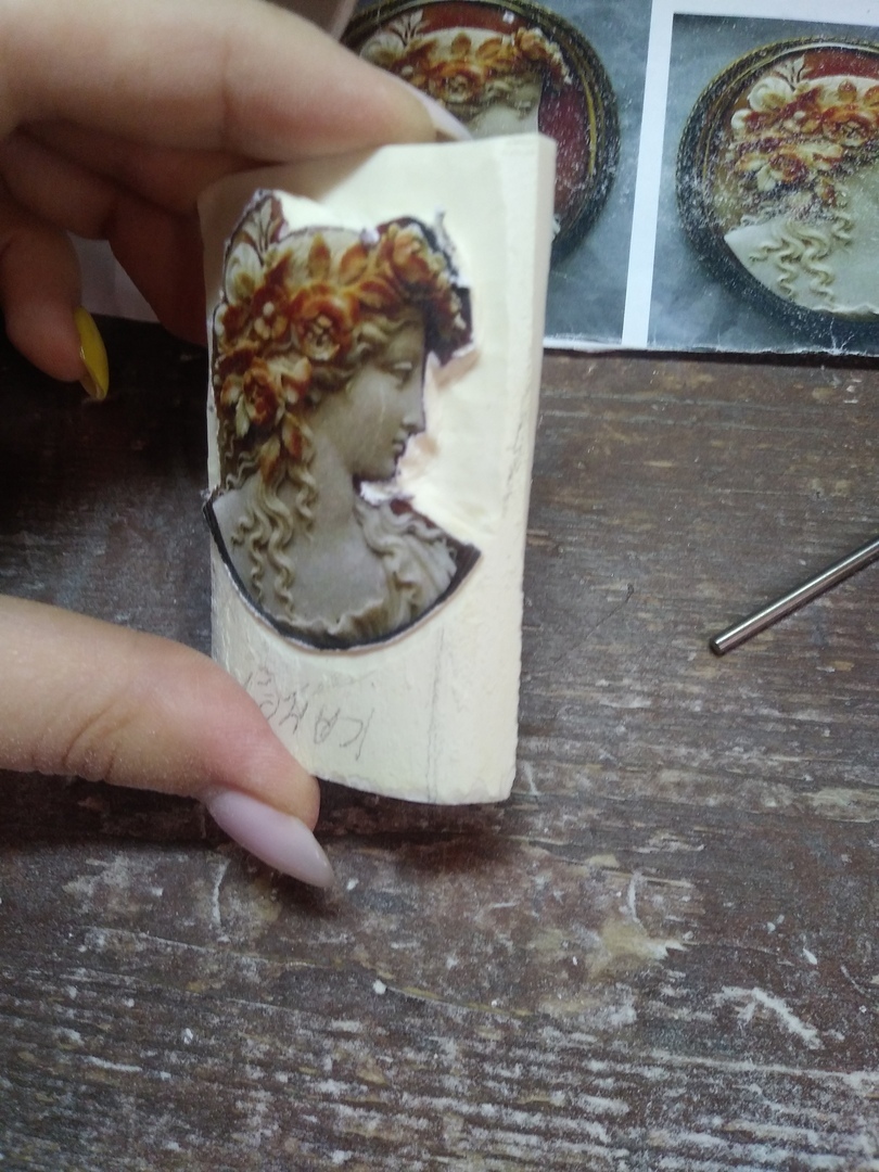 Brooch with cameo made of bone (part 1) - My, Needlework with process, Thread, Bone carving, cameos, Longpost, Handmade