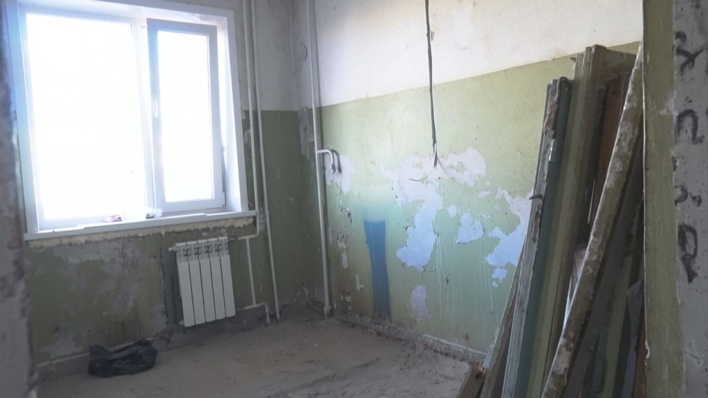 A disabled pensioner deprived of housing got his apartment back - Apartment, Lodging, Retirees, Realtor, Fraud, Black realtor, Disabled person, Repair, Justice, Negative, Positive, Kazakhstan, Power of attorney, Court, Swindler, Deception, Sale, Dwelling, House, Documentation, Video, Longpost