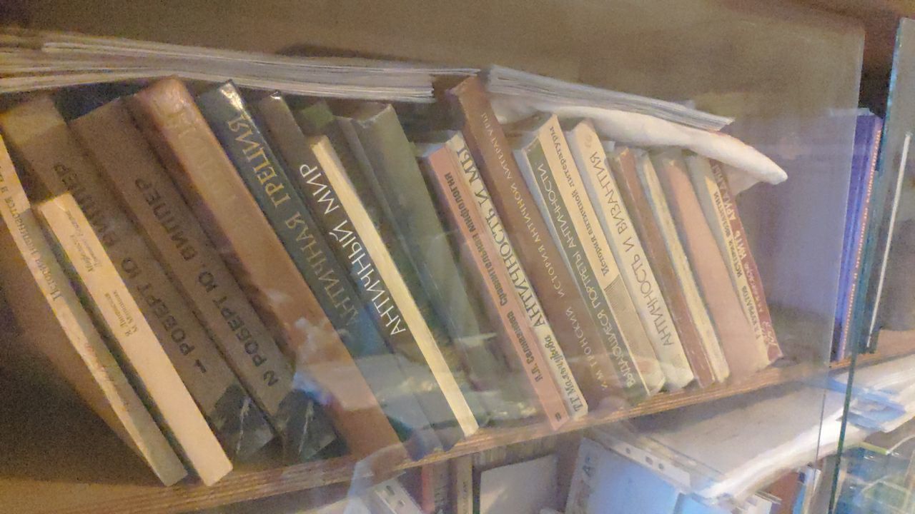 A library of books on the history of the ancient world and the Middle Ages is being given away - My, Books, Is free, Longpost, No rating, I will give, Ufa