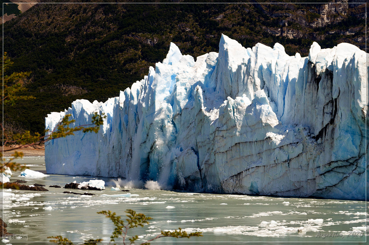 Glacier collapse - My, Perito Moreno Glacier, Glacier, Collapse, Argentina, Patagonia, Collapse, The photo, Longpost