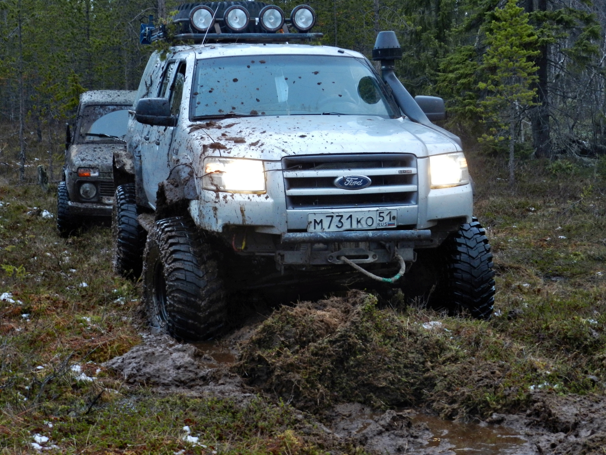 This route will be remembered for a long time! 3 km in 12 hours! Niva was abandoned for the night. 4x4, PerekatiKolsky - My, Offroad, Jeep Grand Cherokee, Jeep, Ford, Niva, 4x4, Pokatushki, Navigator, Murmansk, Kola Peninsula, Swamp, Power lines, Route, Departure, Breaking, Windlass, Колесо, Arctic, Chevrolet niva, Video, Longpost