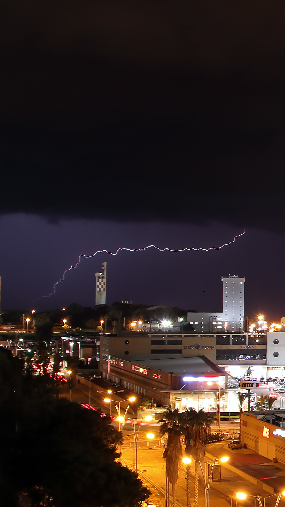 Thousand devils! Thunder and lightning over the port of Ashdod - My, The photo, Thunderstorm, Lightning, Longpost