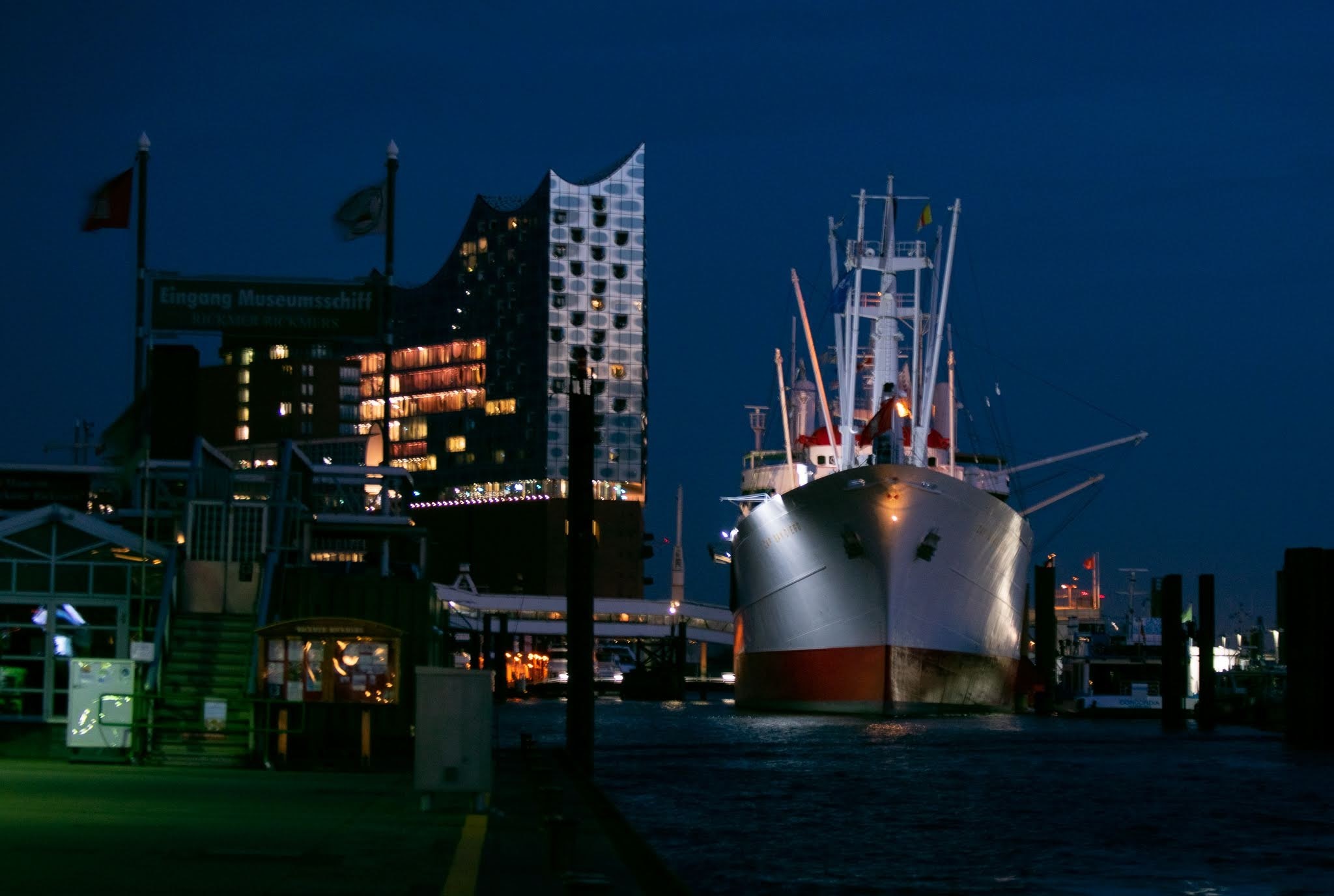 Hamburg port on a November evening - My, The photo, Hamburg, Germany, Port, Longpost