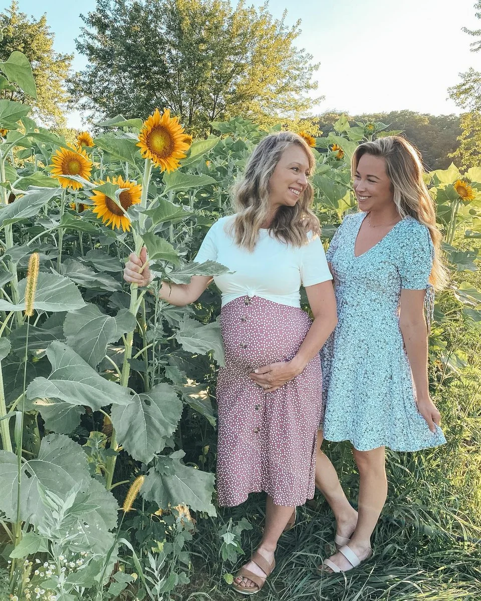 A 51-year-old woman became a surrogate mother for her own granddaughter - USA, Children, Grandmother, ECO, Longpost, Surrogate mother