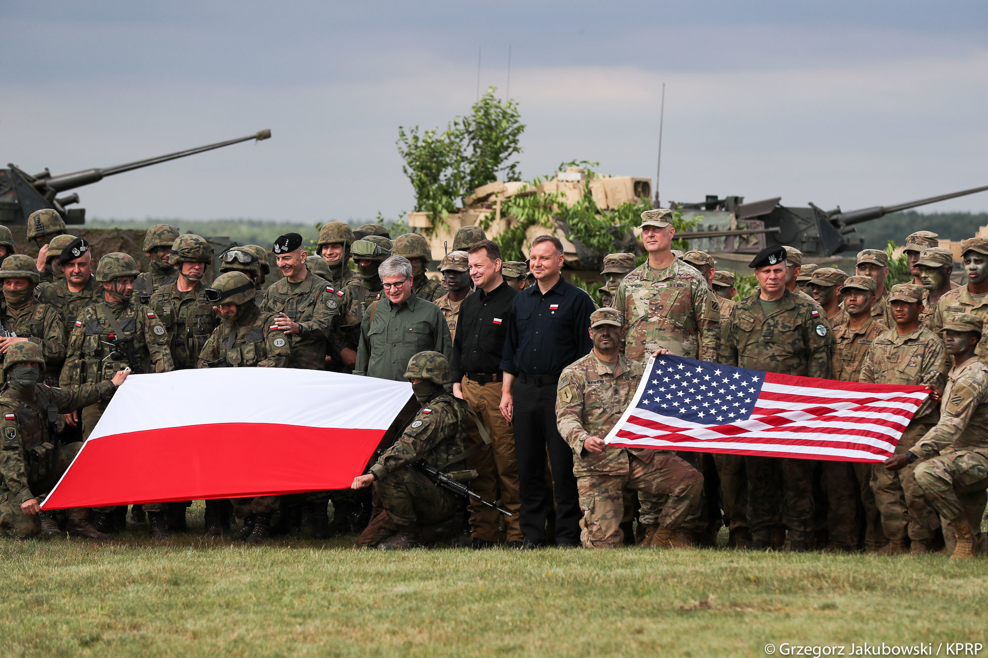 Нестареющая классика: военные США и пьяный дебош в Польше - Польша, НАТО, США, Новости, Политика