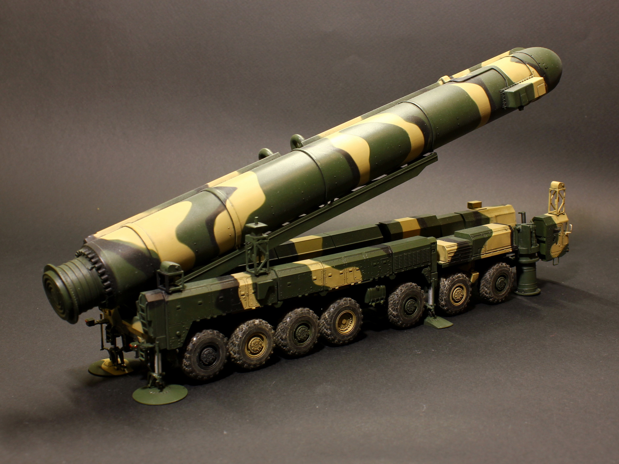 Strategic missile system Topol 1/72 - My, Prefabricated model, Modeling, Stand modeling, Strategic Missile Forces, Scale model, Gluing, Coloration, Camouflage, Longpost, Needlework without process