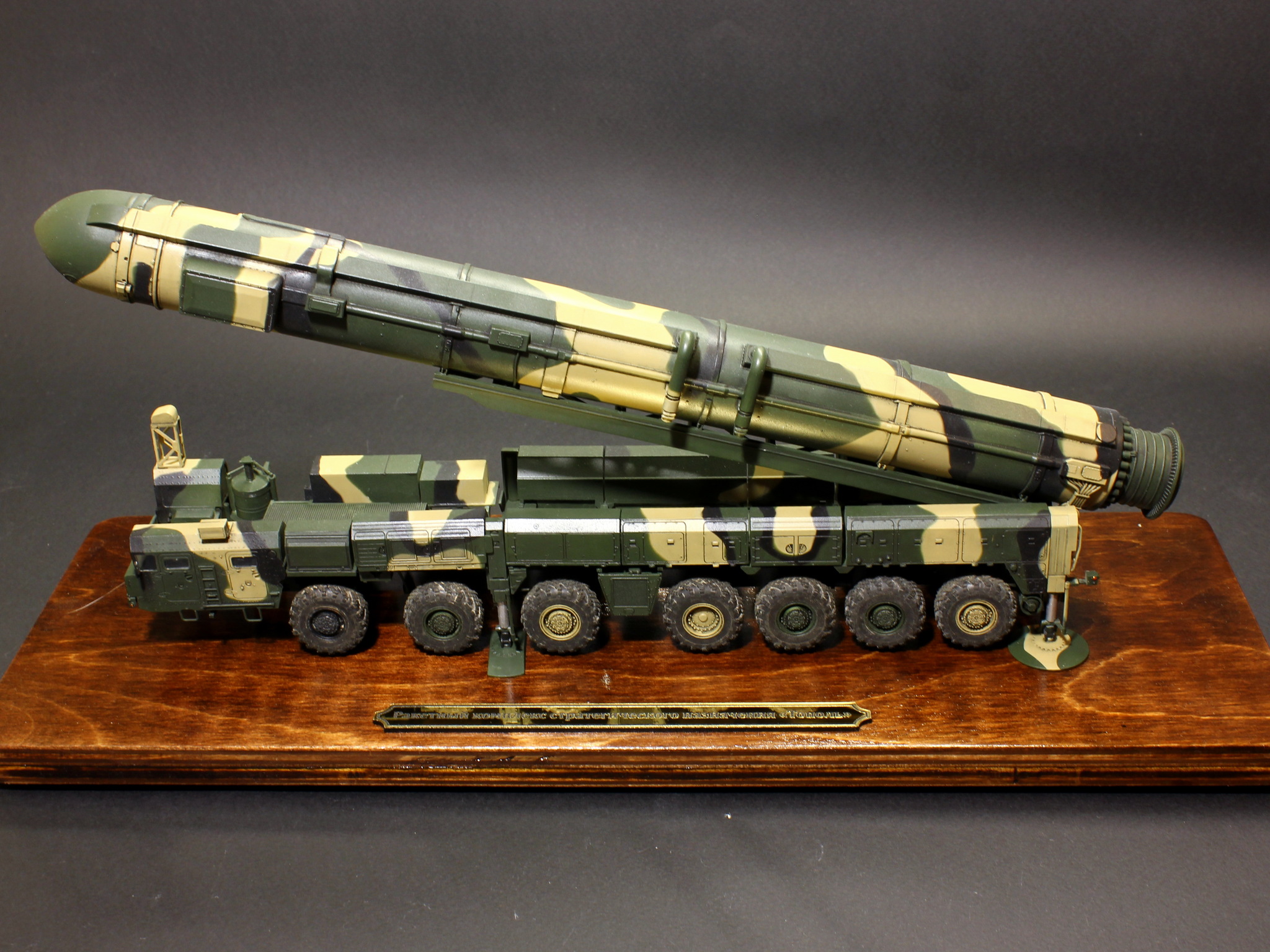 Strategic missile system Topol 1/72 - My, Prefabricated model, Modeling, Stand modeling, Strategic Missile Forces, Scale model, Gluing, Coloration, Camouflage, Longpost, Needlework without process