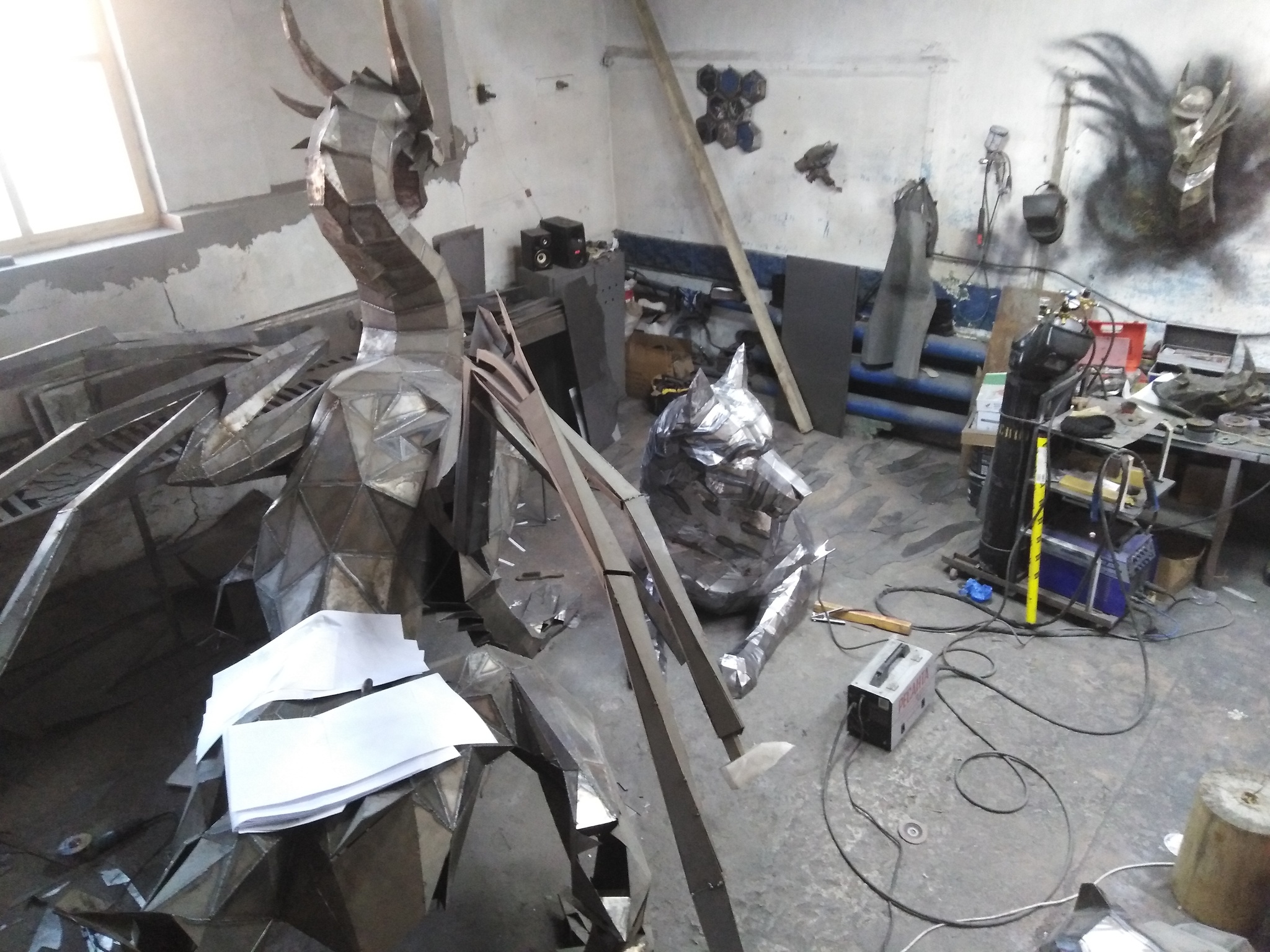 Polygonal steel wolf. Progress - My, Wolf, Welding, With your own hands, Papercraft, Handmade, Longpost