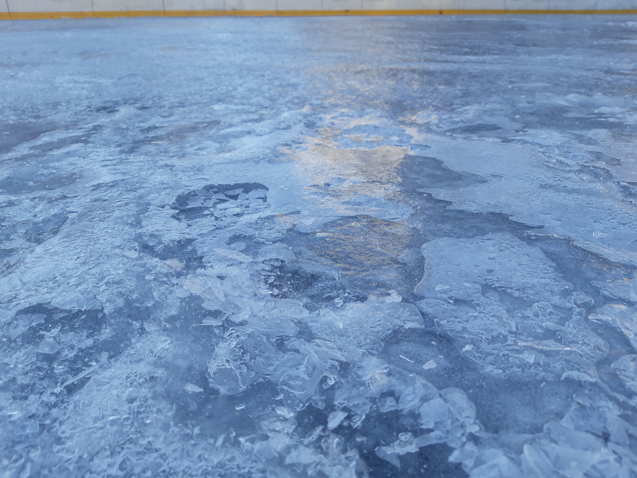 We finally got ice on the playground!!)) - My, Ice, Courtyard, Skates, Longpost