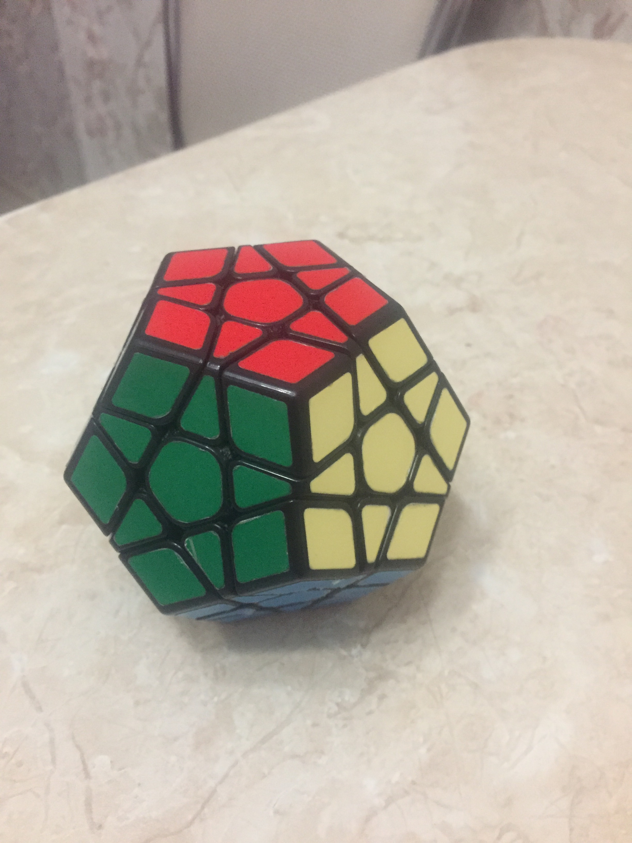 Solving a Rubik's Cube - My, Rubik's Cube, Parents and children, New Year, Video, Longpost