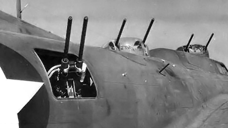 B-17: легенда небес и орудие преступления - Моё, Самолет, Летающая крепость, Вторая мировая война, Авиация, Бомбардировщик, Длиннопост