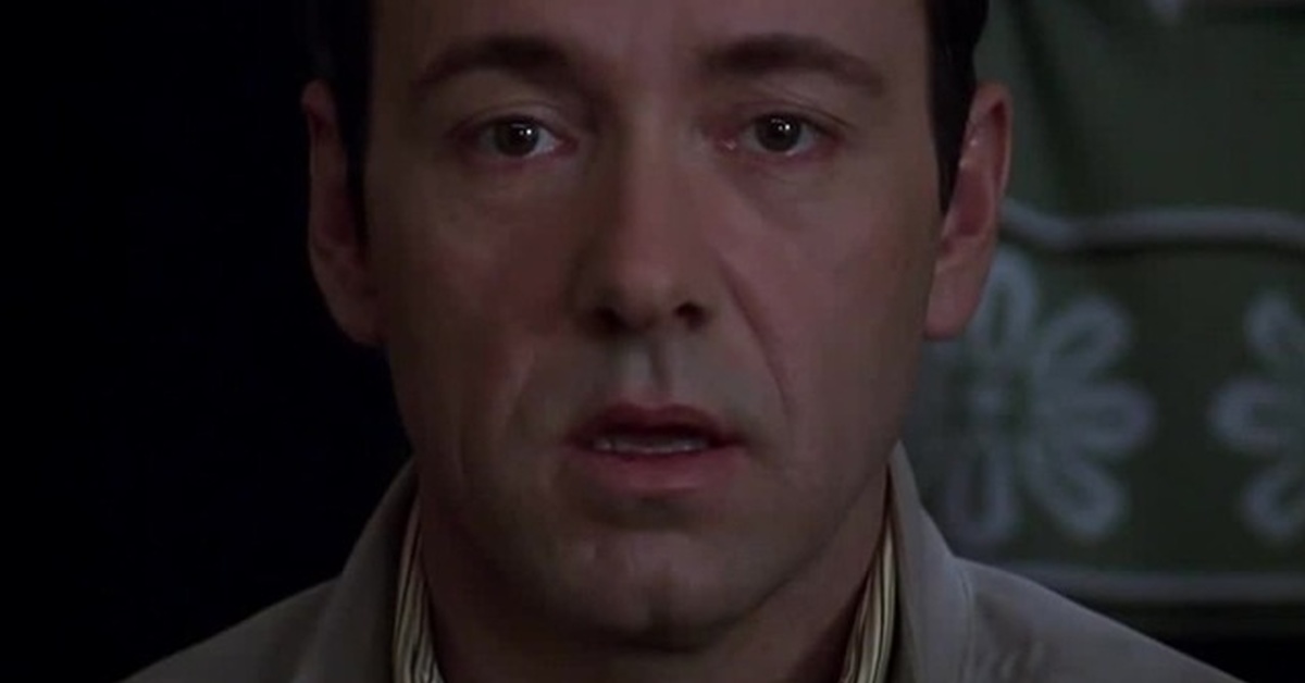 Кевин бейкон злодей. Кевин 1999. Отзвуки эха (1999). Красота по-американски (1999) драма, мелодрама. Дэвид бейкон актер.