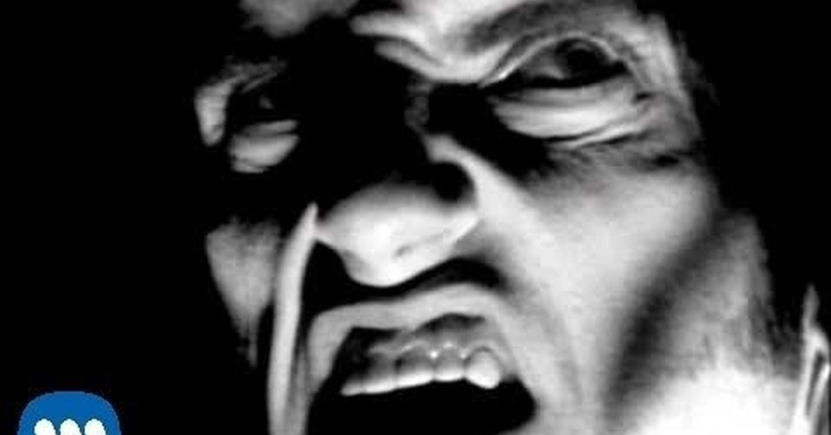 Type o negative in praise of bacchus. Bloody kisses album. Type o negative bloody kisses. Type o negative bloody kisses. Black no 1 little miss scare all.