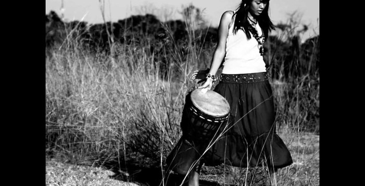 Галина янко венгерская цыганка. Фолк танец. Цыгане танцуют. Танцы венгерских цыган цыганок. Венгерский циган ёжи гитарист сланцы закарпатье.