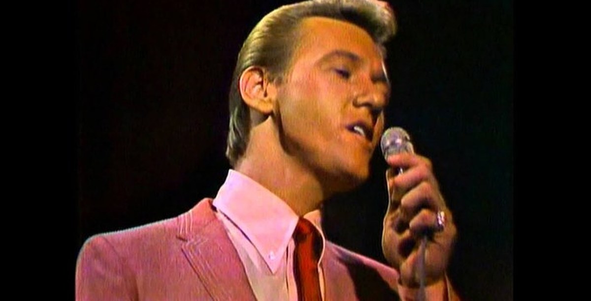 The righteous brothers. Righteous brothers Unchained Melody [Live best quality] 1965. Righteous brothers - Unchained Melody -Live - best quality- -1965-.mp4.